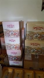 Huge David Winter Cottages Collection