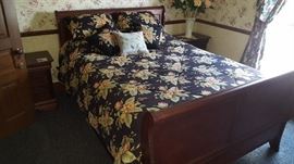 Sleigh Bed