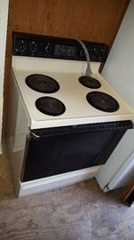GE Electric Stove