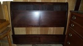 Sleigh Bed