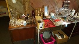 Kitchen, Glassware, Knife Sets Galore