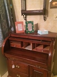 Small roll-top desk