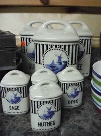 CANISTER SET AND SPICE SET GERMAN