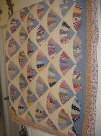 Antique Fan Quilt