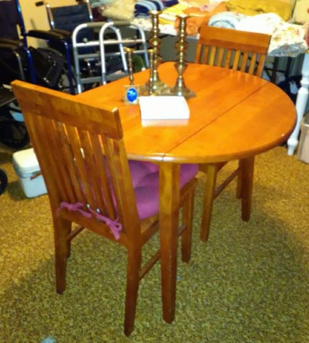 Drop leaf Table& 2 Chairs