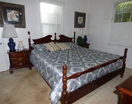 King Bed with 2 night stands (American Drew)
