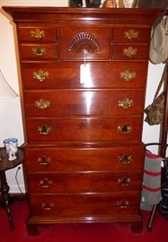 NICE chest of drawers