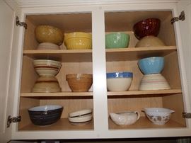 Vintage & newer mixing bowl collection.  Includes McCoy, Watt, Pyrex