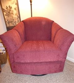 Glider/Rock COMFORTABLE reading chair