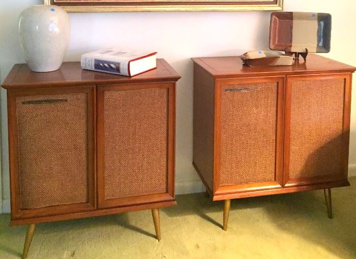 Pair of Speaker Cabinets - RCA Victor.