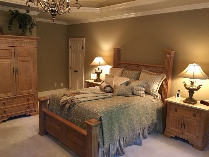 Hooker Solid Red Oak Bedroom Set (Dresser w/Wing Mirror, Nobleman Queen Bed, 2 Night Stands with Marble Tops, and Wardrobe