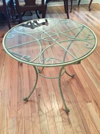 #9 Round Table with Glass Top Iron Legs $40 — at otey circle, Meridianville AL 256-656-989five to reserve an item.