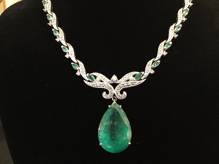 Emerald necklace....Cinderella necklace.  I love this!