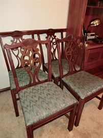 Set of 4 Chippendale style straight side chairs