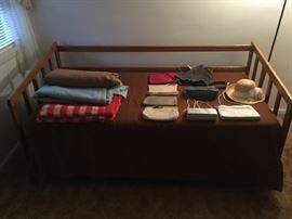 Wooden Day Bed in excellent condition