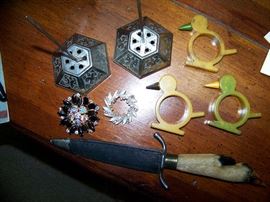 Bakelite Napkin Rings