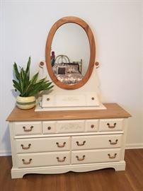 White wood dresser set with mirror hutch and floral detail