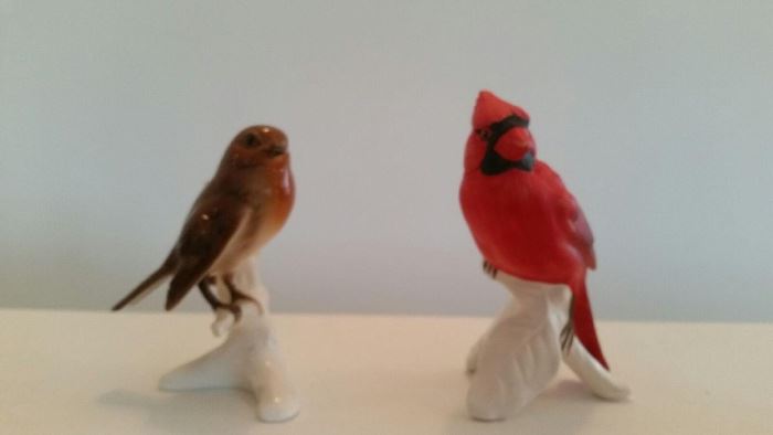 Goebel Cardinal and Robin Figurine