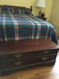 Lane Cedar Inside Chest