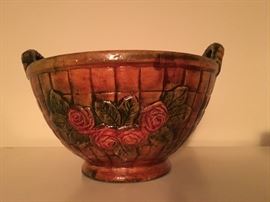 Weller Art Pottery Bowl in Flemish Rose 
