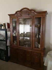 Thomasville lighted hutch