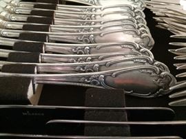 pattern on silverware