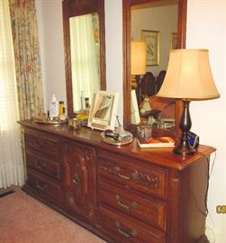 DRESSER WITH DOUBLE MIRRORS, KORN INDUSTRIES, FURNITURE DIVISION, SUMTER, SC
