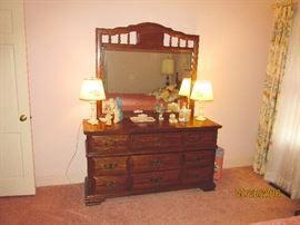 DRESSER WITH MIRROR