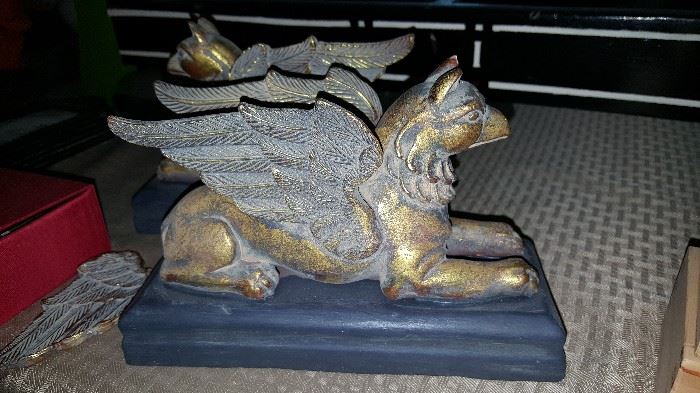 Old Griffin Book Ends