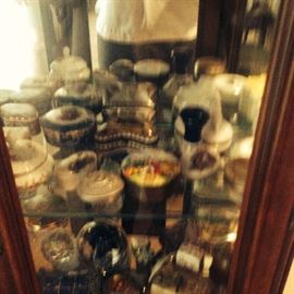 100's of Limoges small boxes - a huge collection