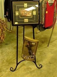 Elvis memorablilia