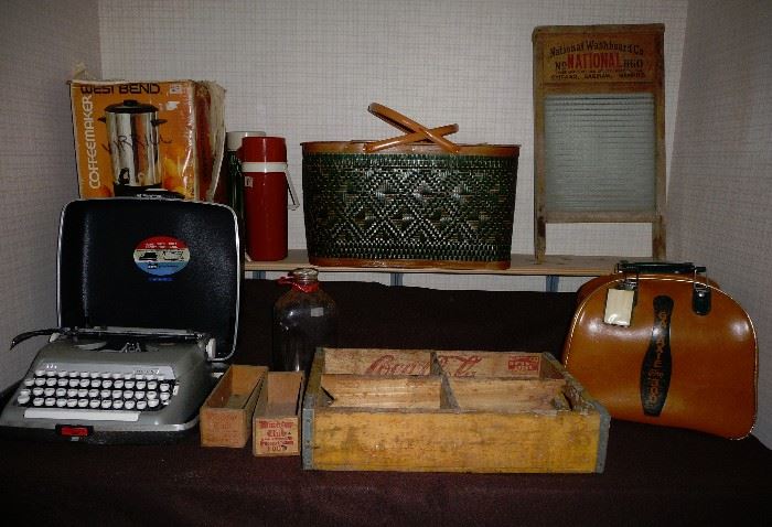 coke and cheese boxes / picnic basket / ETC