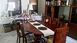 DiningRoomSet,EntertainmentCenter