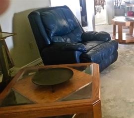 Recliner,SideTable