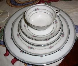 VINTAGE "NORITAKE" CHINA 