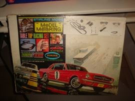 VINTAGE STIRLING MOSS TABLE TOP RACING SET