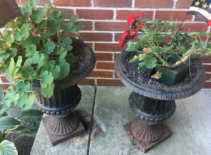 2 cast iron black outdoor planters