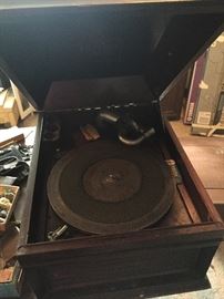 Old Victrola and some of the records