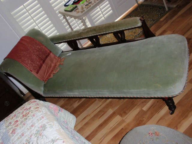 c 1875 Eastlake Fainting Couch