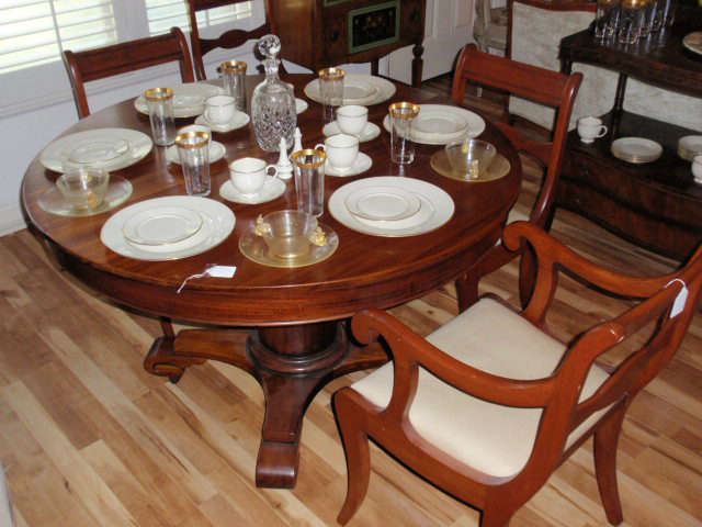 C 1910 Revival Round Dining Table and 6 Duncan Phyfe Chairs