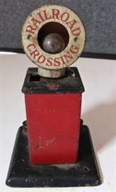 Railroad crossing bell/light