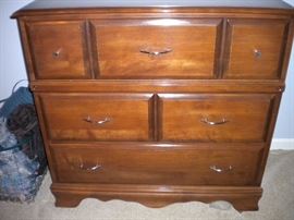 Small chest of drawers