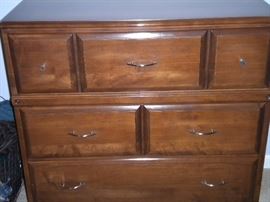 Small chest of drawers