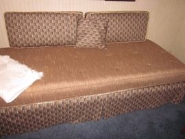 Day bed, vintage