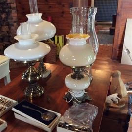 SOME OF MANY VINTAGE AND ANTIQUE LAMPS