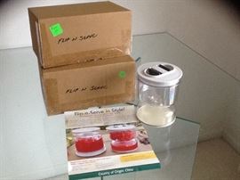 Flip n' Serve Strainer and Preserver