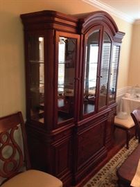 Lighted China Cabinet w/ Glass Shelves & Mirrored Back