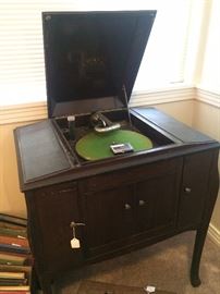 Victrola and records