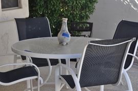 MALLIN PATIO TABLE WITH 4 CHAIRS
