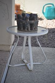 OCCASIONAL PATIO TABLE, DECOR